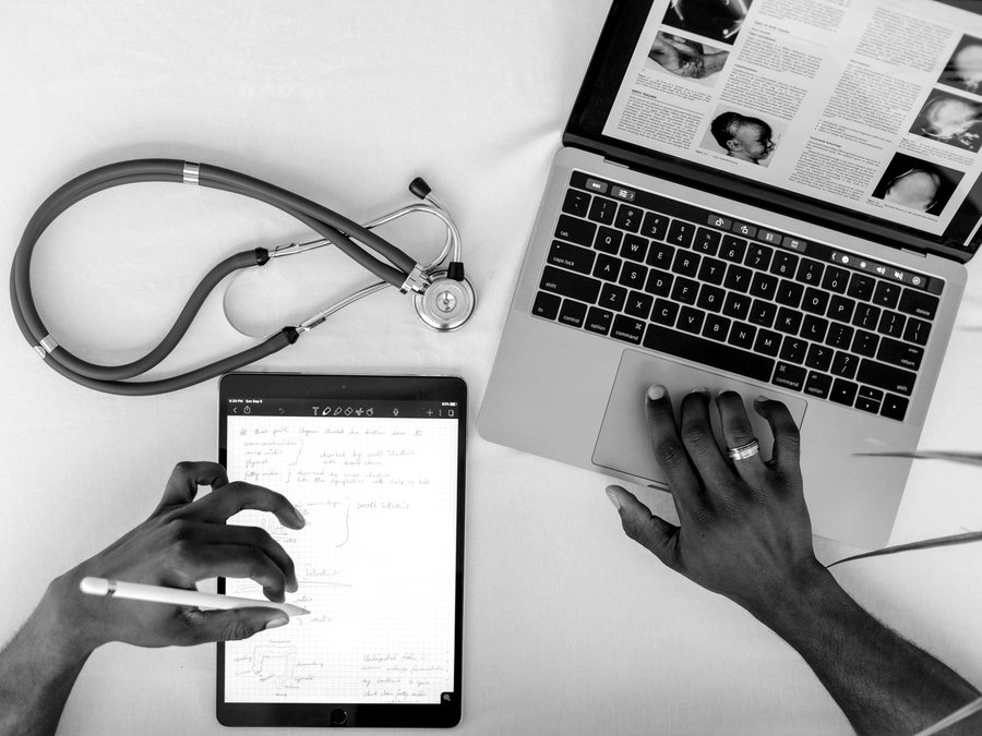 Clinical workspace representing healthcare AI